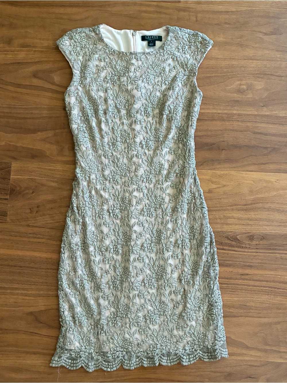 Lauren Ralph Lauren Lace Sheath Dress Women’s Size 6 Sage Green